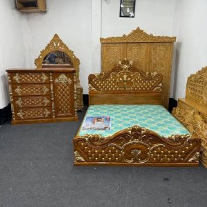 ছয় আইটেম  ৩